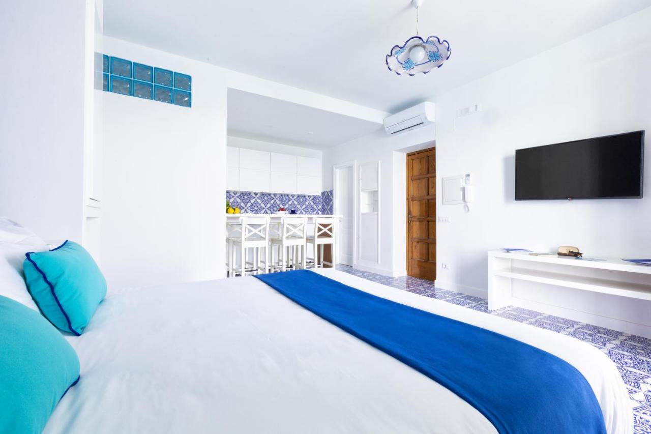 Blue View Capri Apartment Exteriör bild